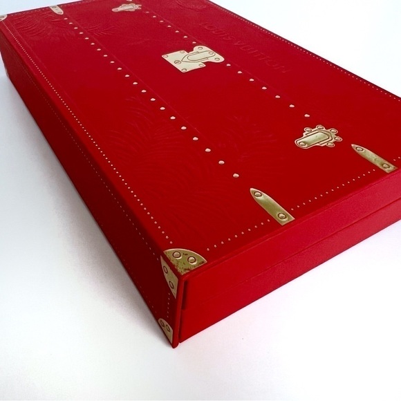 Louis Vuitton CNY Red/Gold Envelopes with Box - Picture 2 of 14